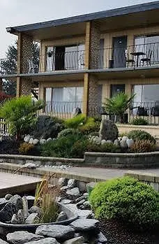 Port-O-Call Inn Nanaimo Motel